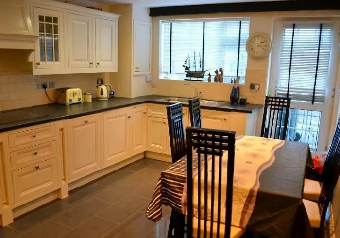Justa Cottage